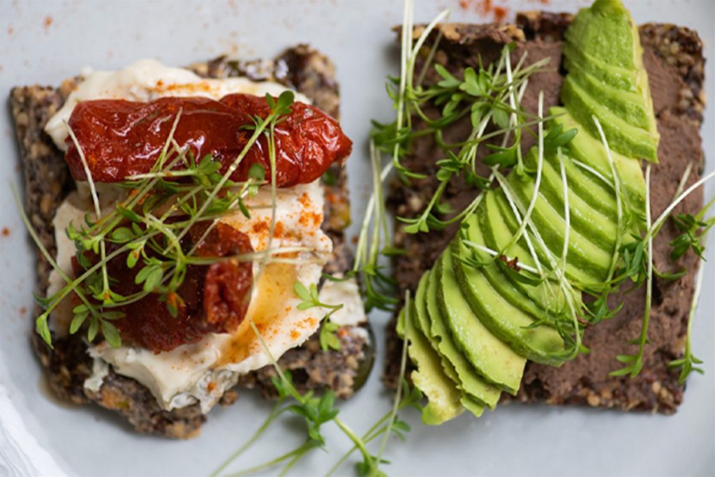 REDESCUBRIENDO LA DIETA KETO: UN VIAJE EVOLUTIVO HACIA EL BIENESTAR